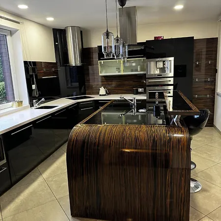 Premium & Garden Villa