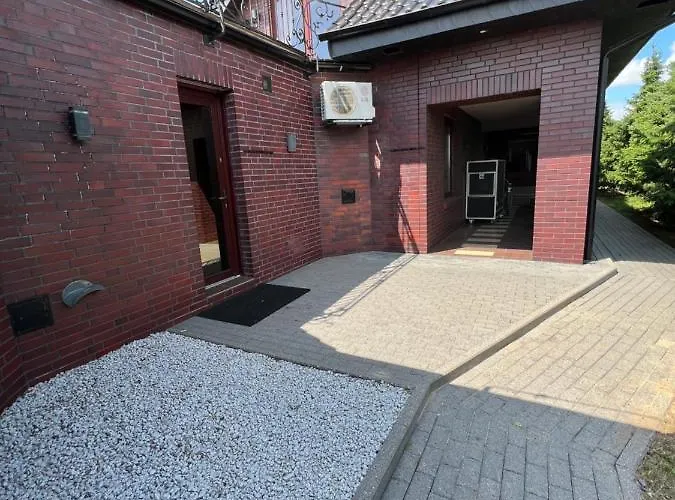 فيلة Premium & Garden Glincz