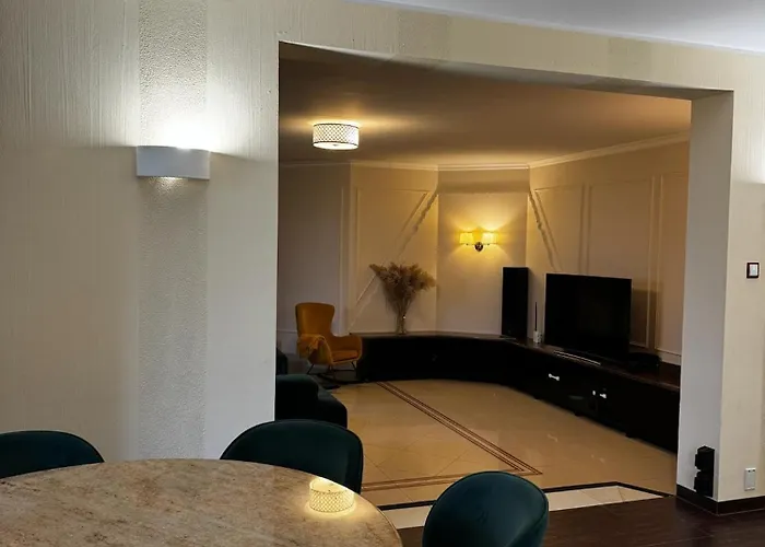 فيلة Premium & Garden *