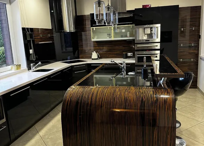 Premium & Garden فيلة