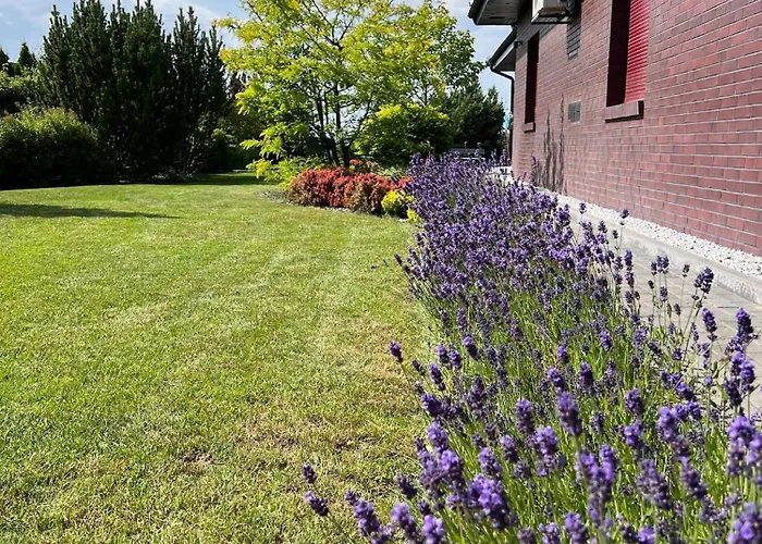 Premium & Garden فيلة Glincz