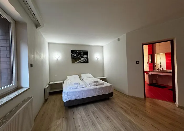 فيلة Premium & Garden *